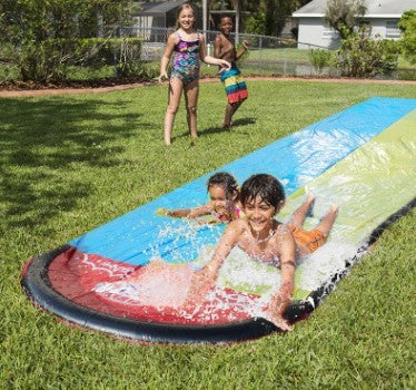 SplashSprint — Outdoor Grass Water Slide Fun! 💦🌈